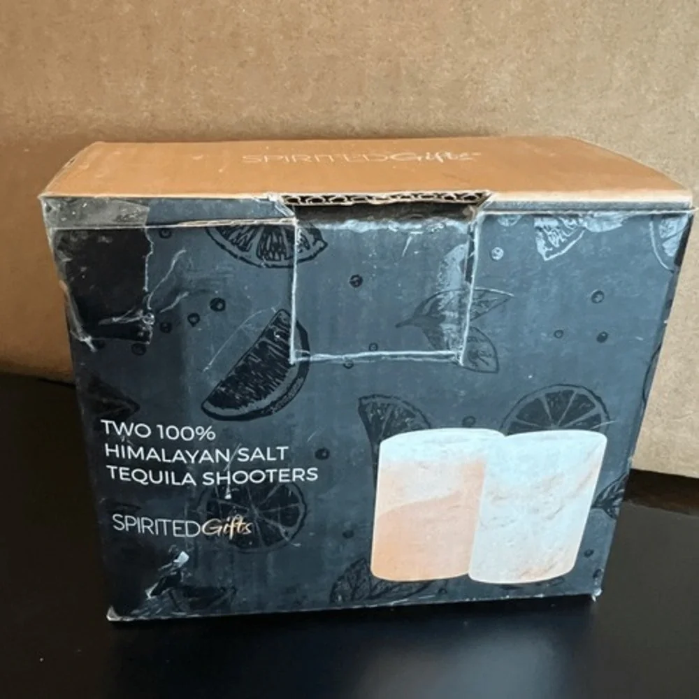 Himalayan Salt Tequila‎ Shooters Set of 2 Pink Salt Shot Glasses New in Box